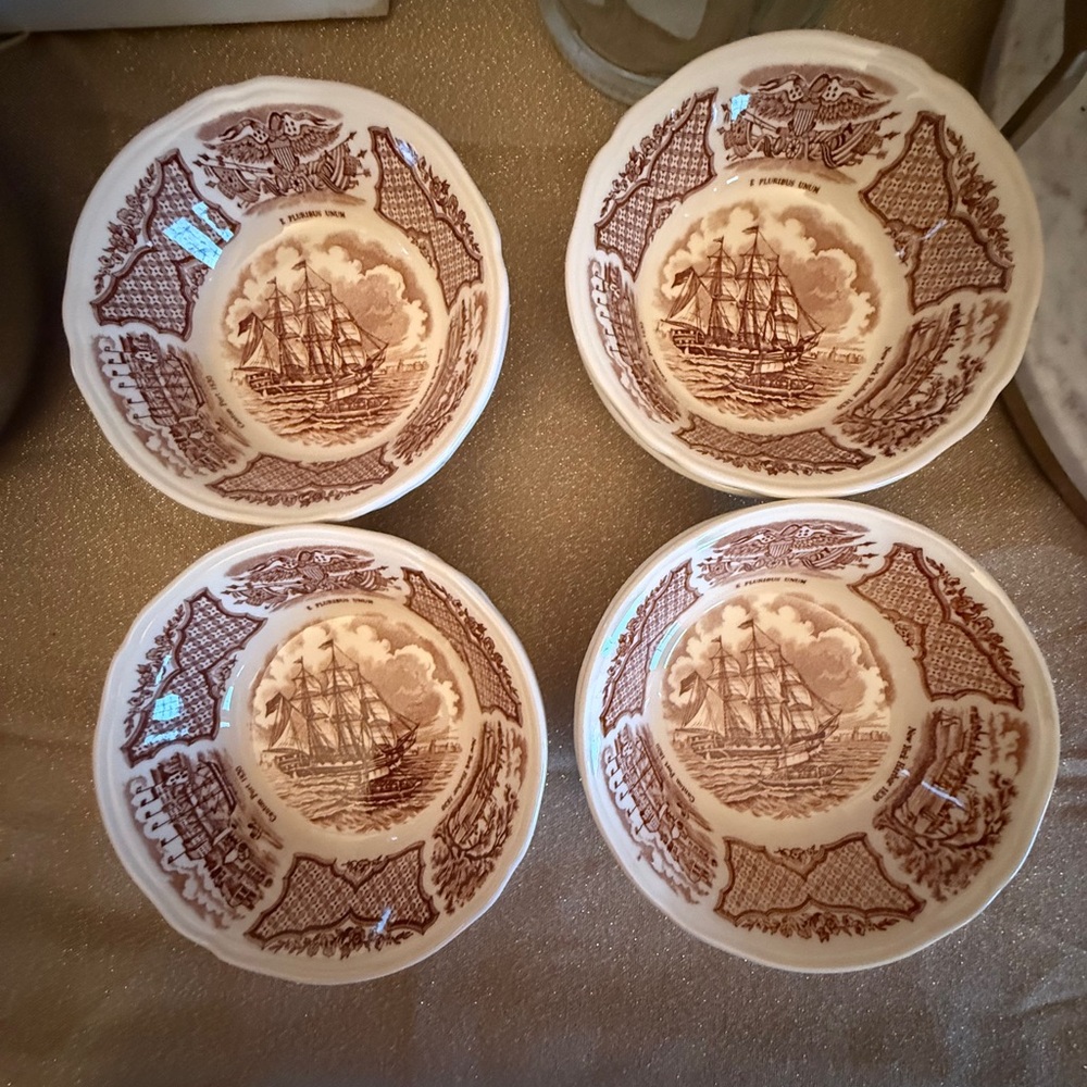 Vintage Alfred Meakin small bowls